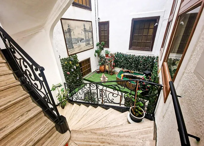 Hotel de l\'Academie